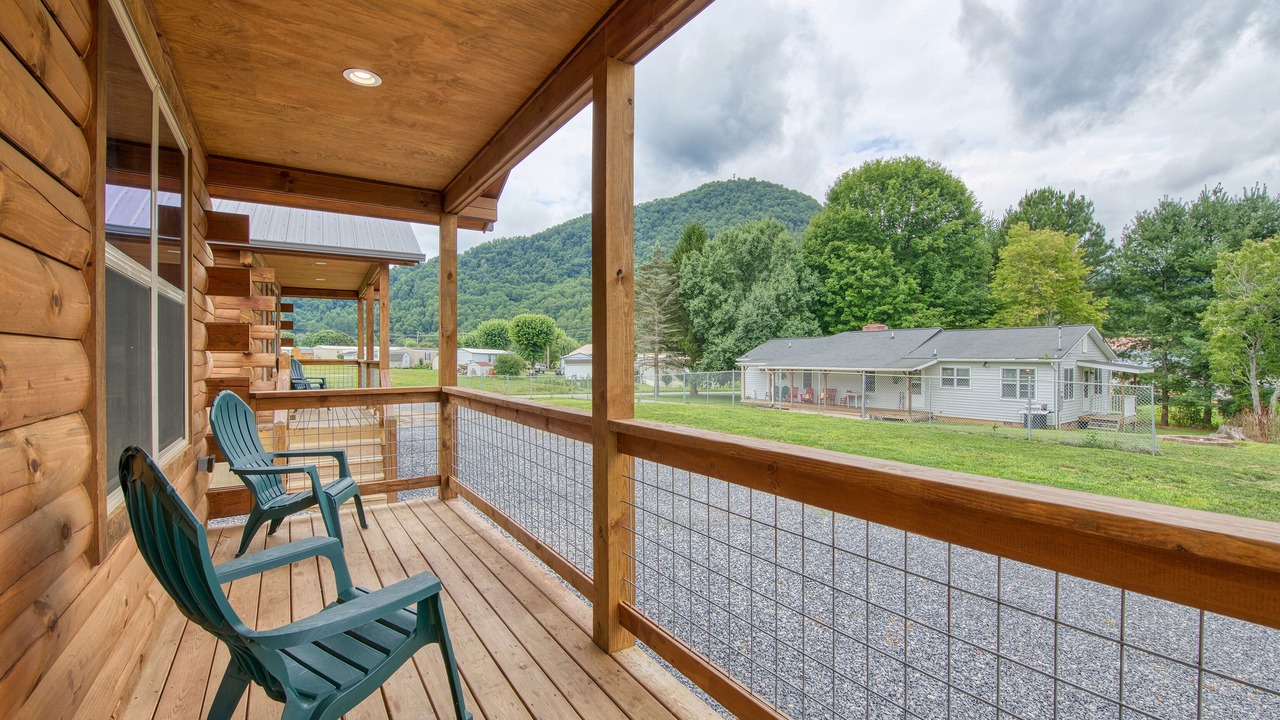 Photo of Outdoor in Waynesville