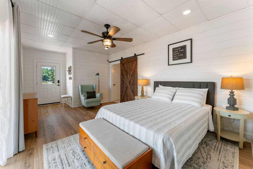 Photo of Bedroom in Covington