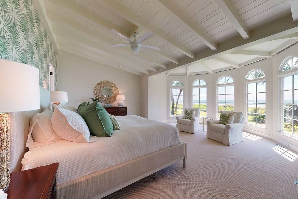 Photo of Others in Sea Island
