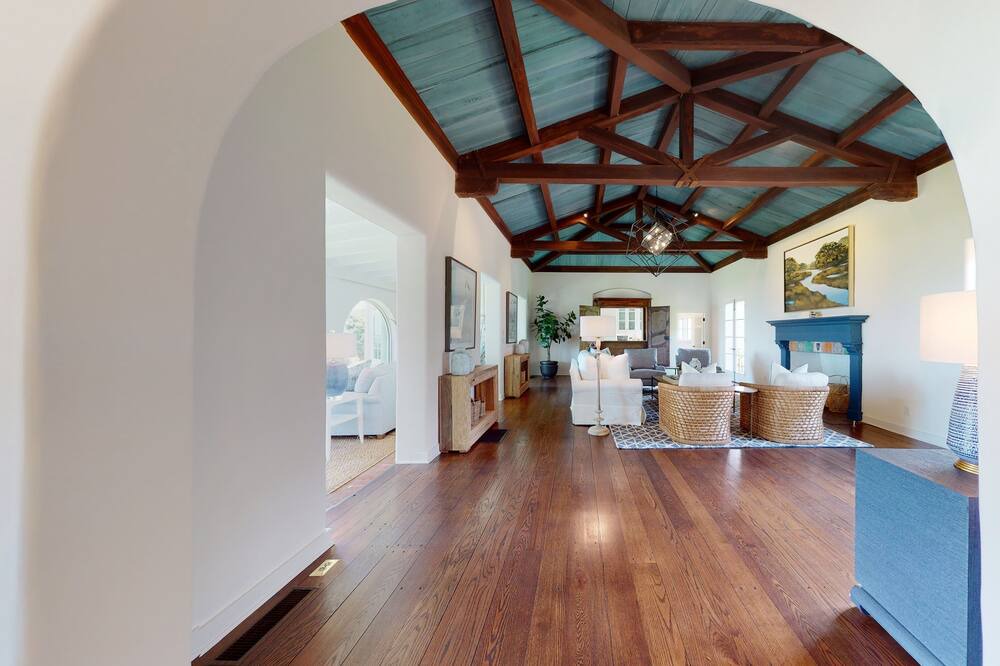 Photo of Bedroom in Sea Island