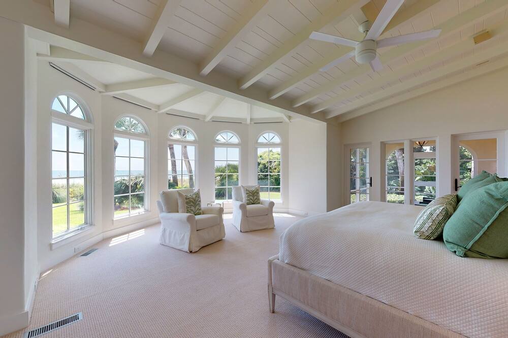 Photo of Others in Sea Island