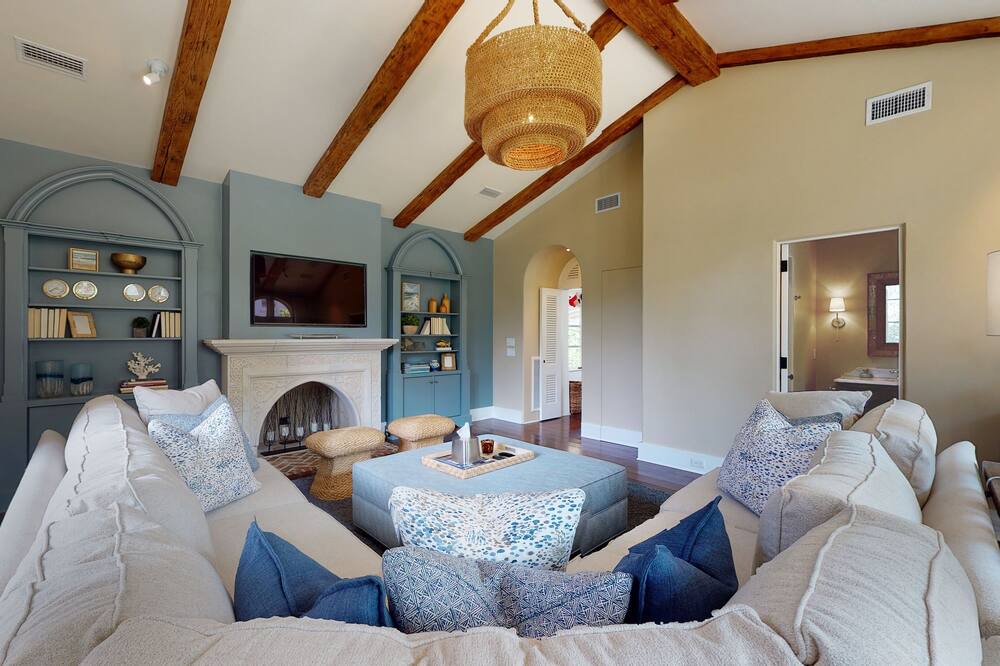 Photo of Bedroom in Sea Island