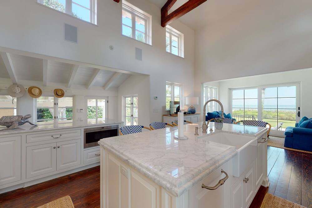 Photo of Bedroom in Sea Island