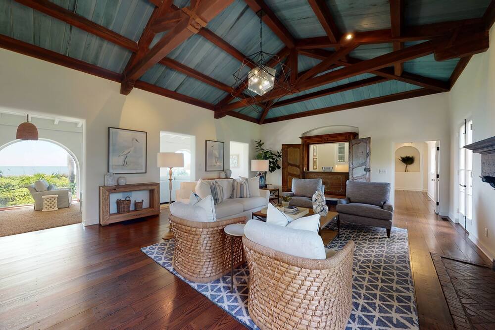 Photo of Bedroom in Sea Island