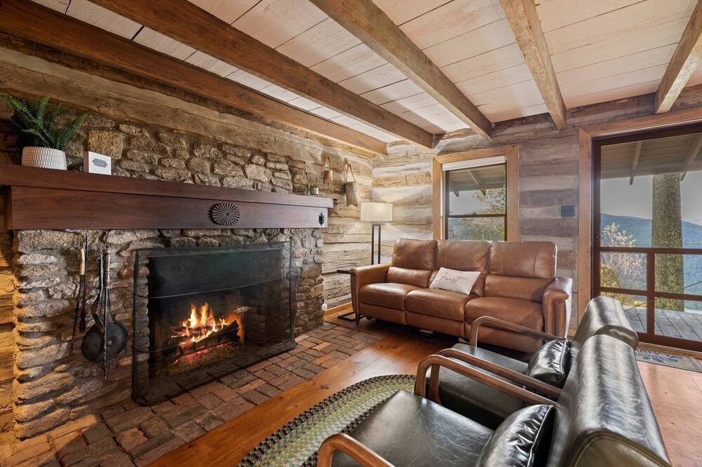Photo of Livingroom in Wolf Laurel