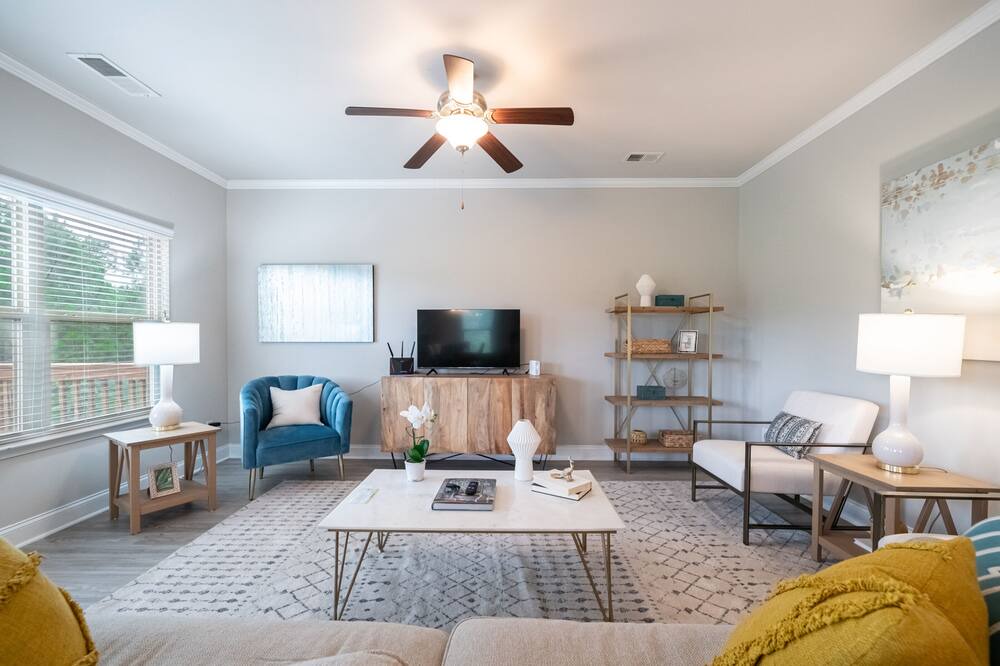 Photo of Livingroom in Morrow