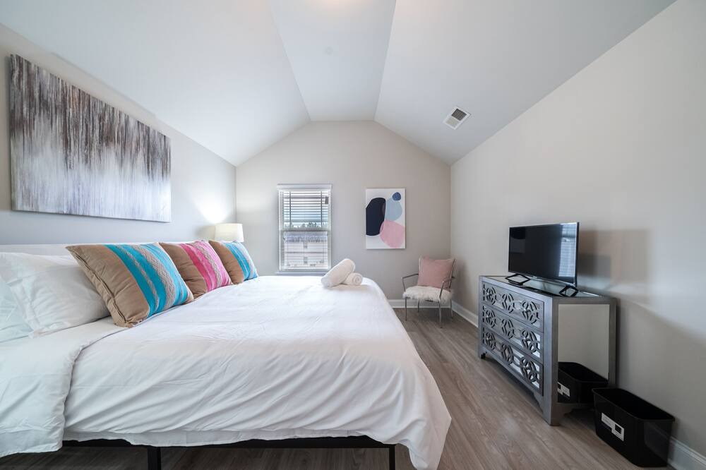 Photo of Bedroom in Morrow