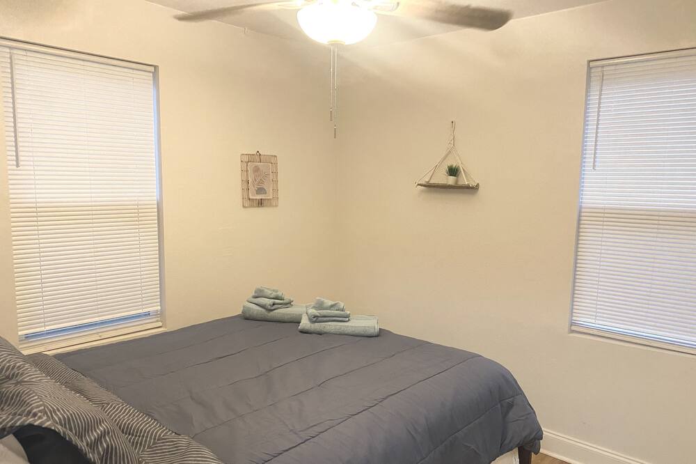 Photo of Bedroom in Jacksonville
