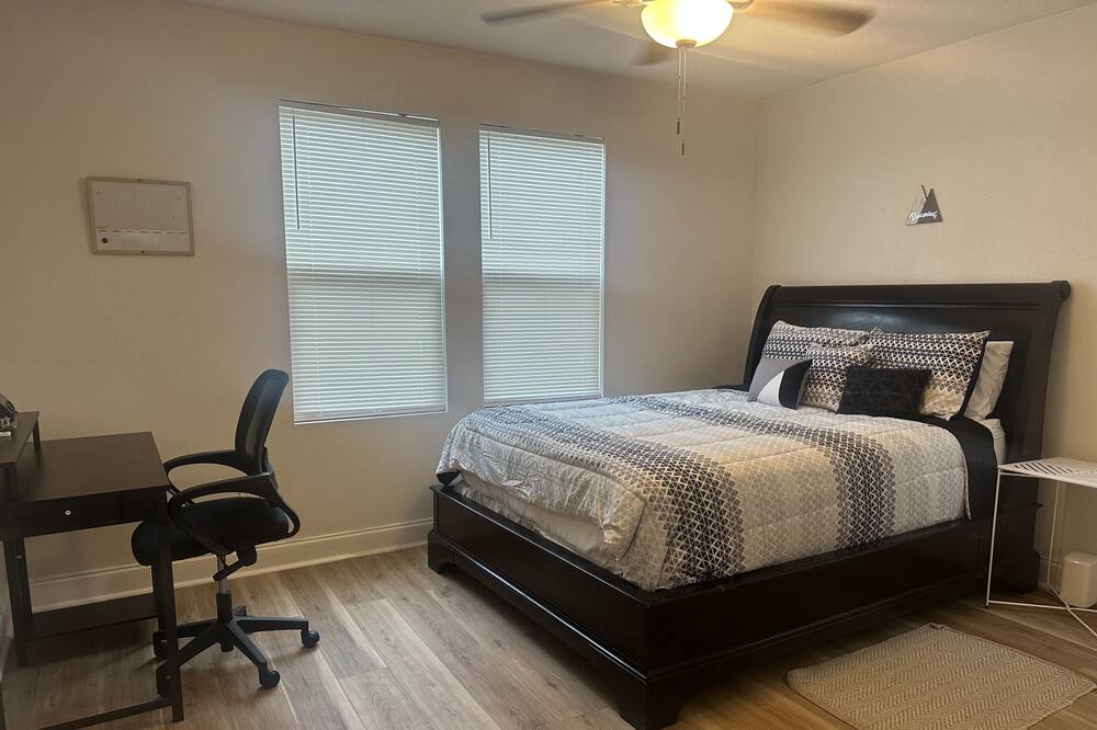 Photo of Bedroom in Jacksonville