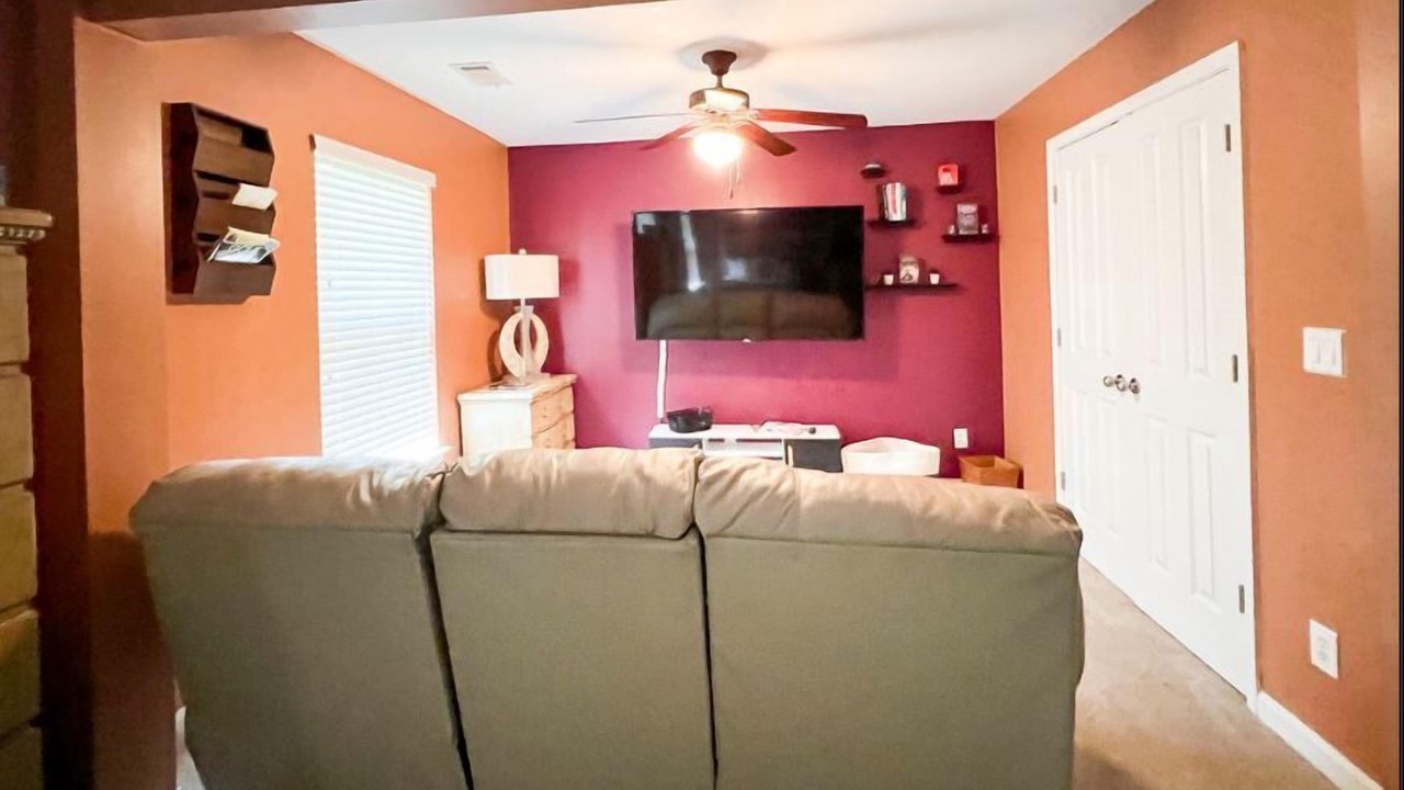 Photo of Livingroom in Church Street