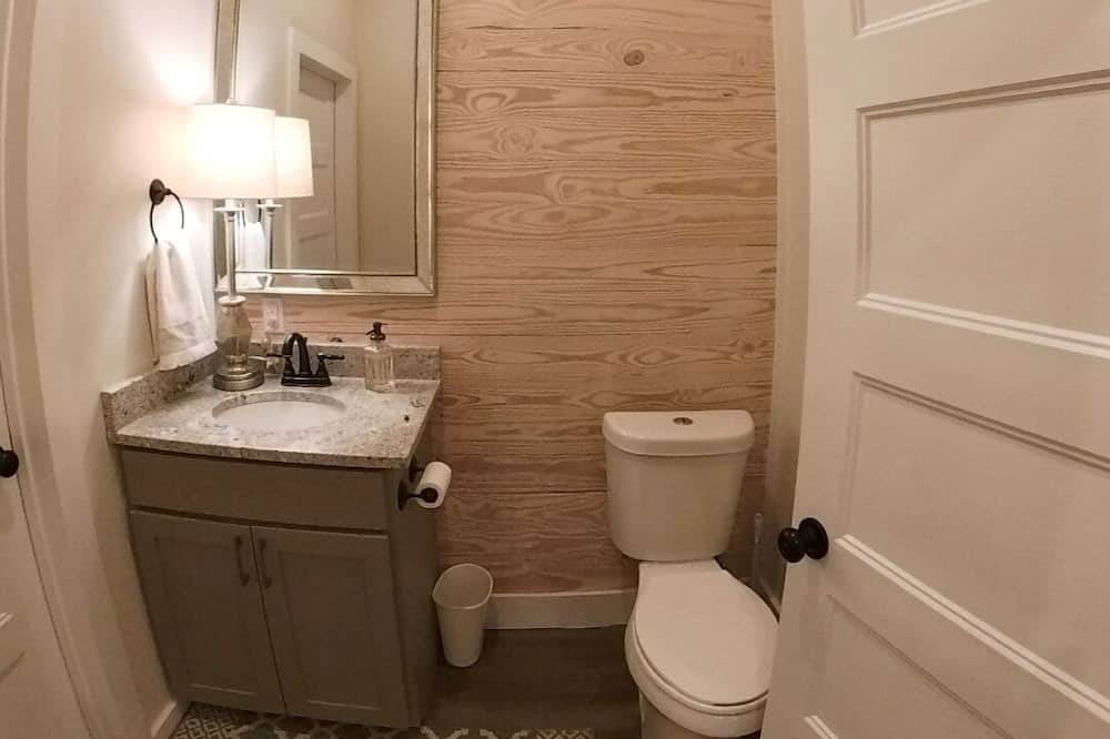 Photo of Bathroom in Arley