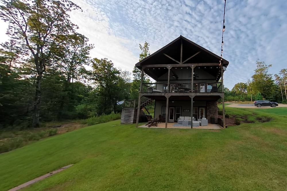 Photo of Outdoor in Arley
