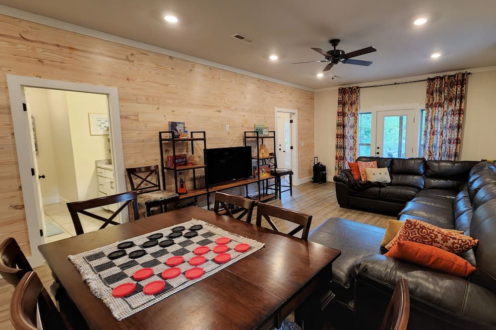 Photo of Livingroom in Arley