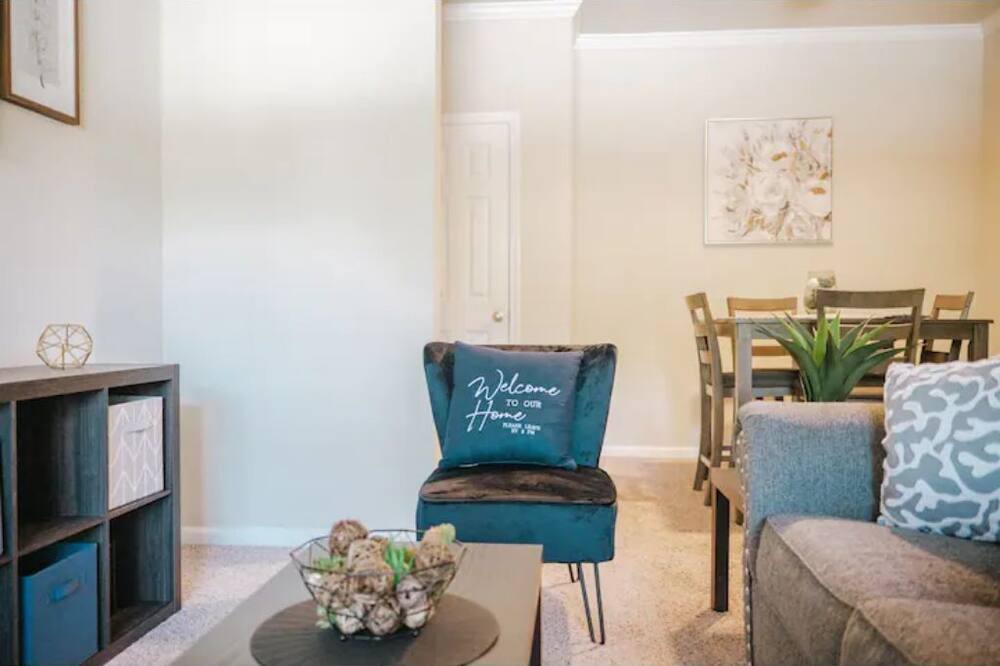 Photo of Livingroom in Port Tampa City