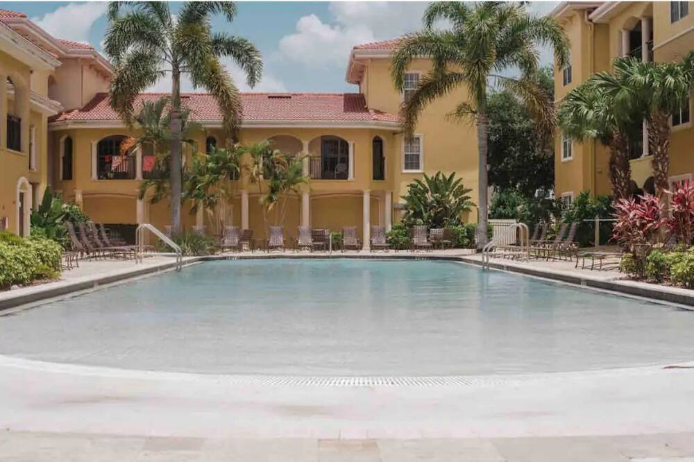 Photo of Outdoor in Port Tampa City