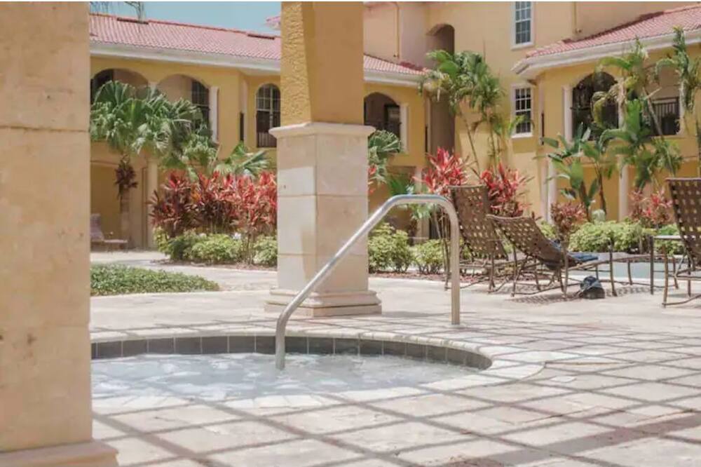 Photo of Outdoor in Port Tampa City