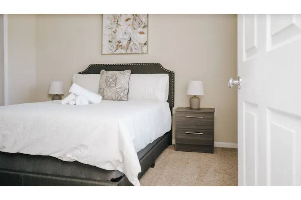 Photo of Bedroom in Port Tampa City