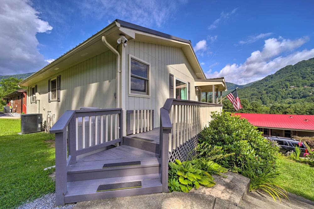 Photo of Outdoor in Maggie Valley