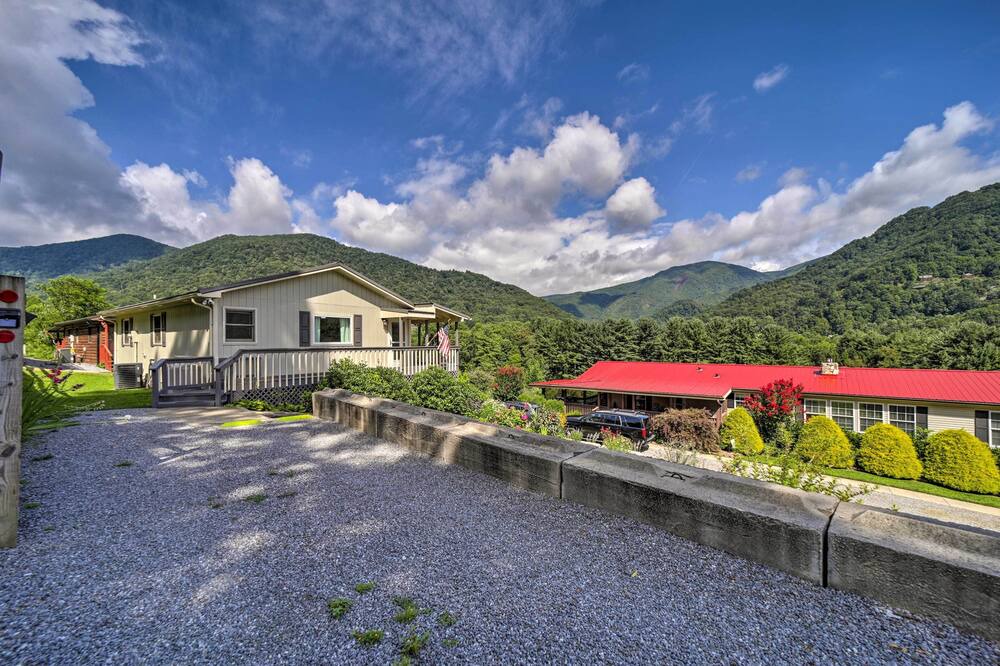 Photo of Others in Maggie Valley