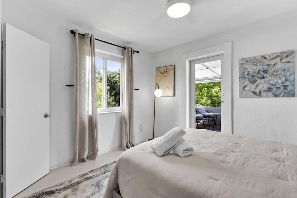 Photo of Bedroom in Seybold
