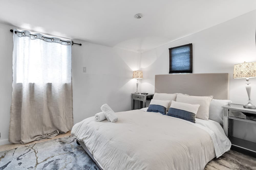 Photo of Bedroom in Seybold