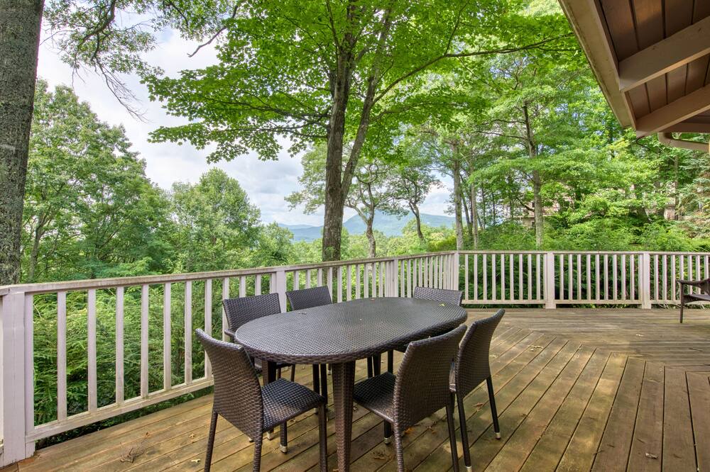 Photo of Others in Lake Toxaway