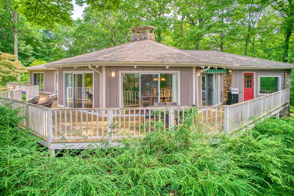Photo of Others in Lake Toxaway