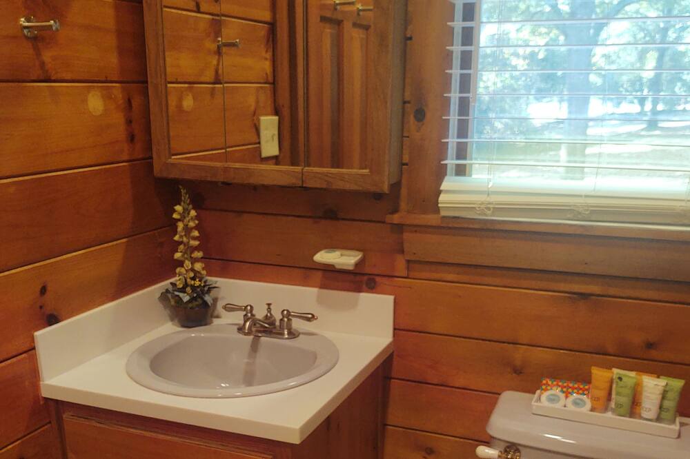 Photo of Bathroom in Jonesboro