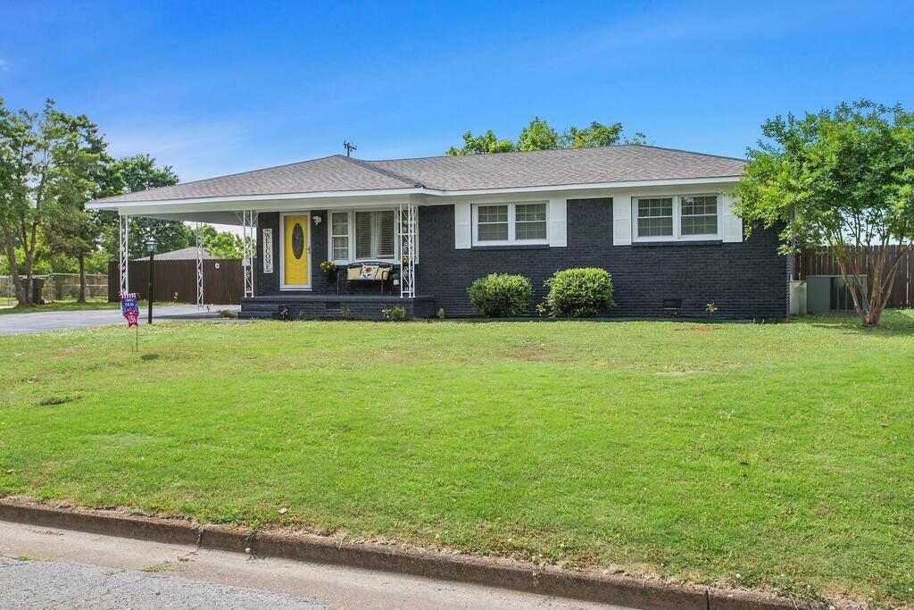 Photo of Outdoor in Decatur
