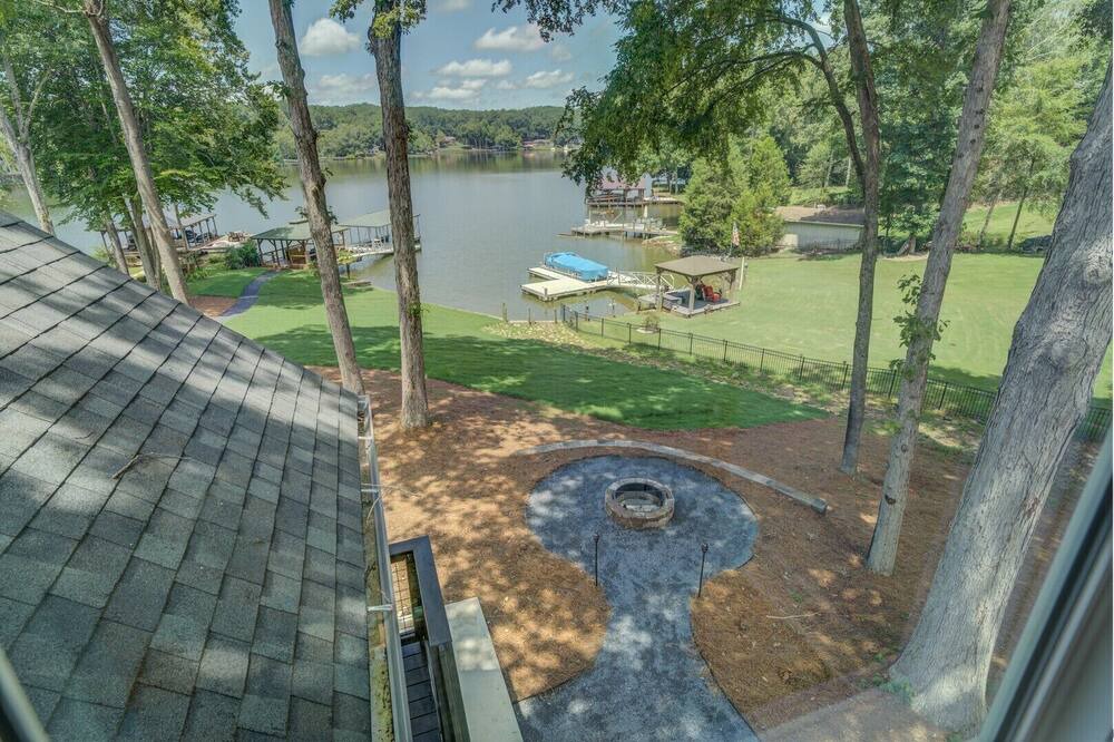 Photo of Outdoor in Mansfield