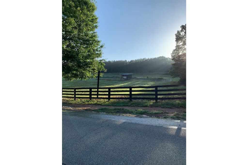 Photo of Others in Chattahoochee Hills