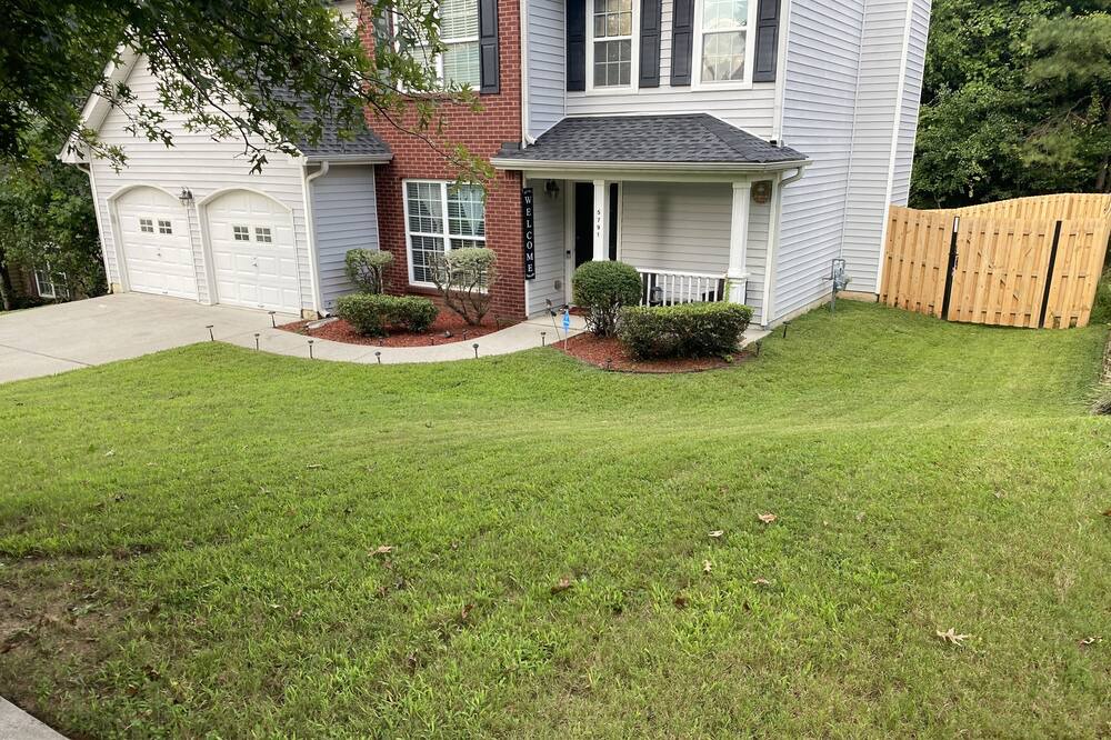 Photo of Outdoor in Fairburn