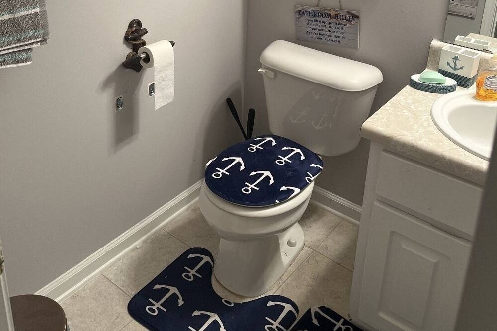 Photo of Bathroom in Fairburn