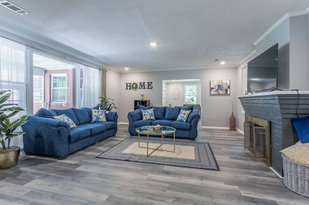 Photo of Bedroom in Macon