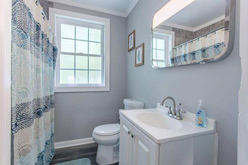 Photo of Bathroom in Macon