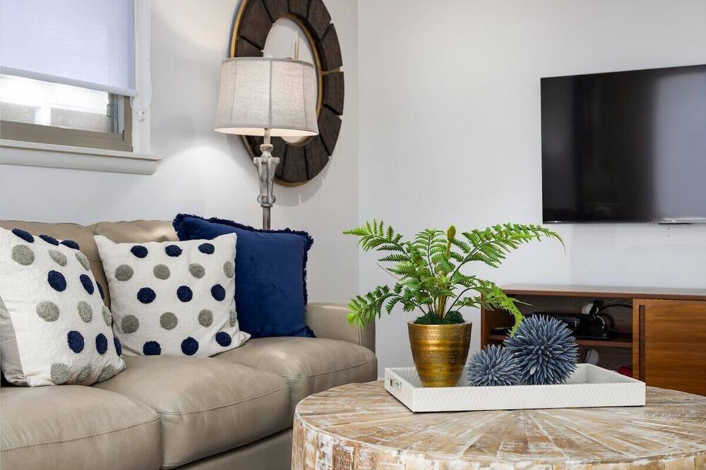 Photo of Livingroom in Crestline Heights