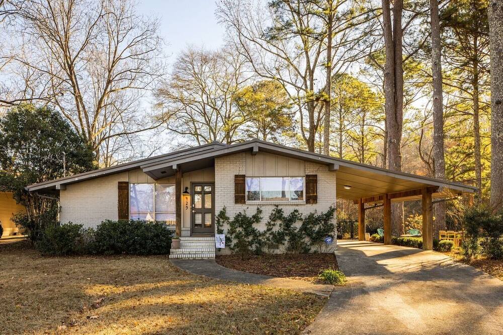 Photo of Outdoor in Crestline Heights