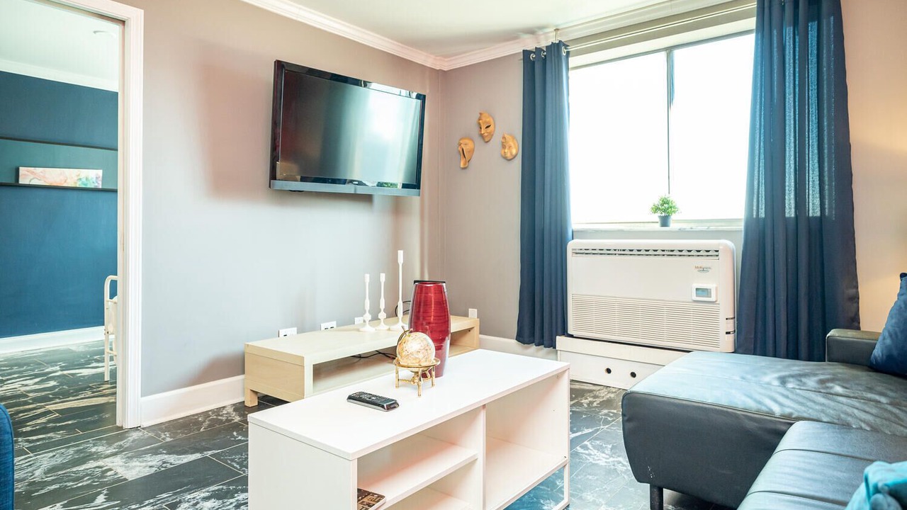 Photo of Livingroom in Downtown Atlanta