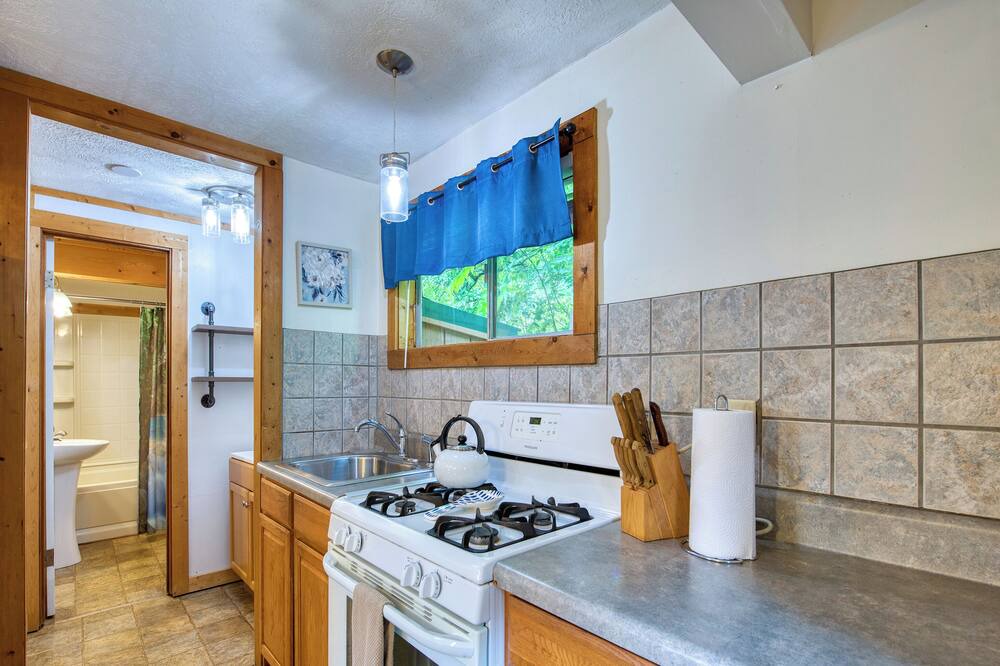 Photo of Kitchen in Maggie Valley