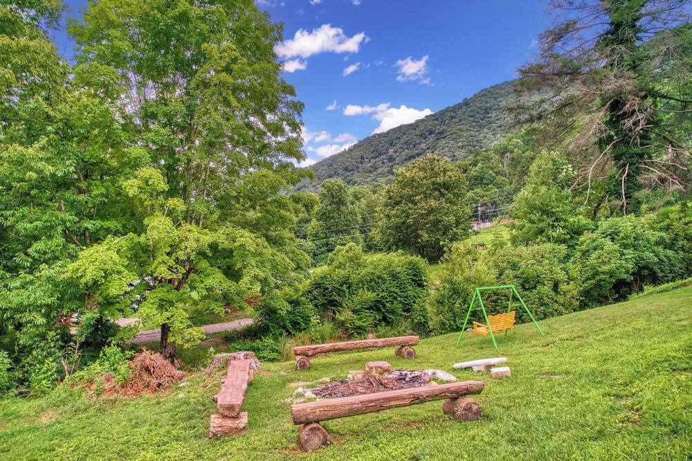 Photo of Outdoor in Maggie Valley