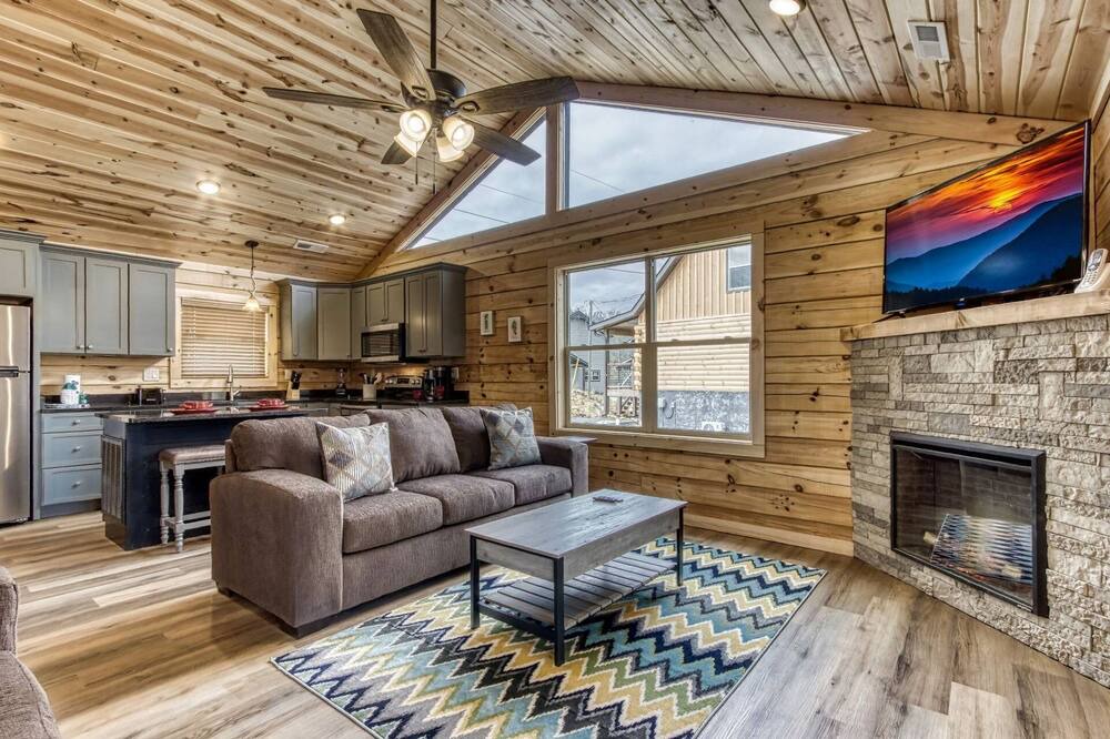 Photo of Livingroom in Sevierville