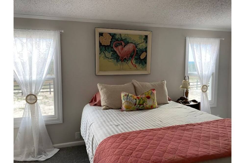 Photo of Bedroom in Aiken