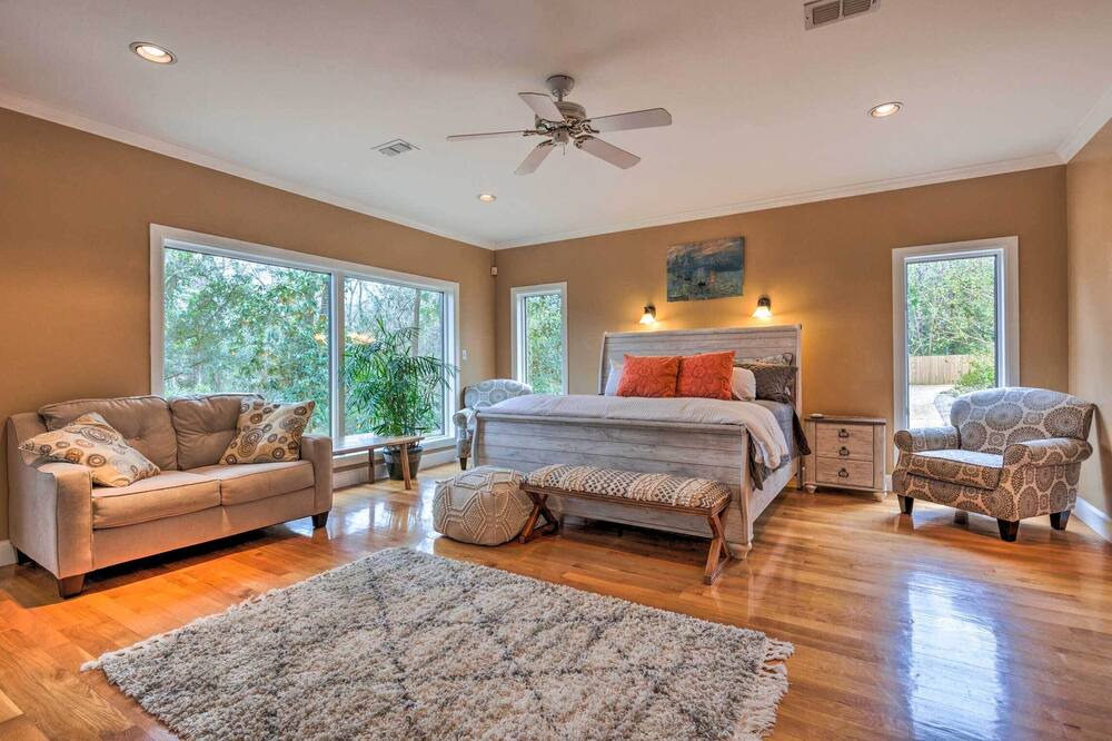 Photo of Bedroom in Daphne