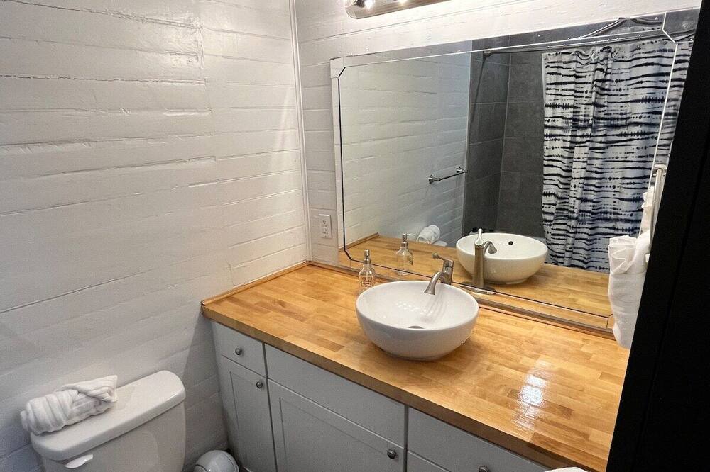 Photo of Bathroom in Rincon