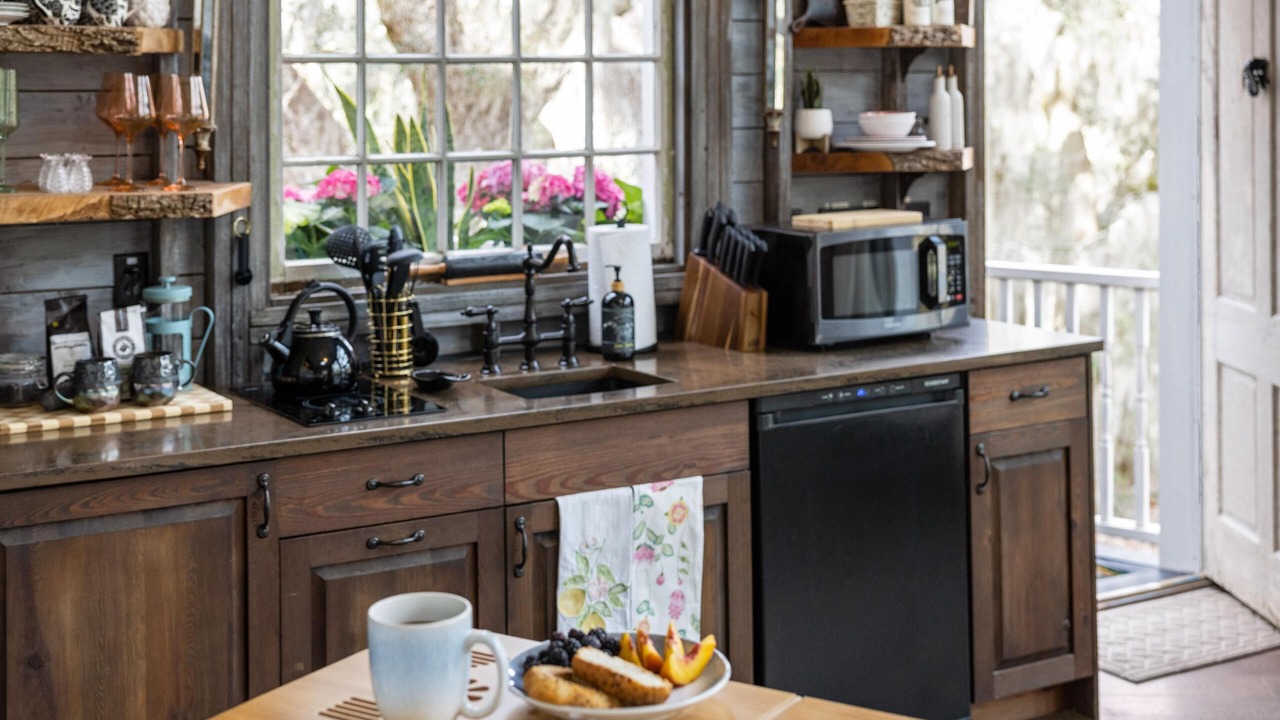 Photo of Kitchen in Wadmalaw Island