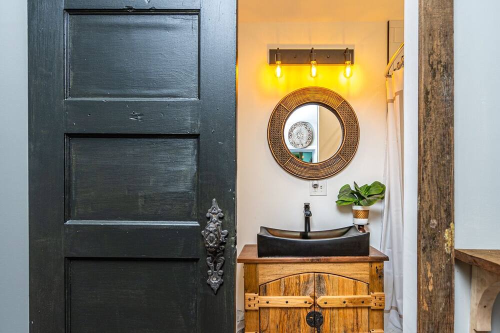 Photo of Bathroom in Laceys Spring