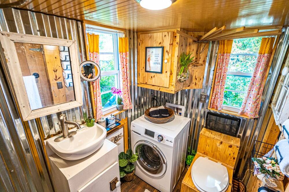 Photo of Bathroom in Laceys Spring