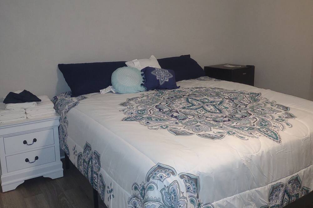 Photo of Bedroom in Carrollton