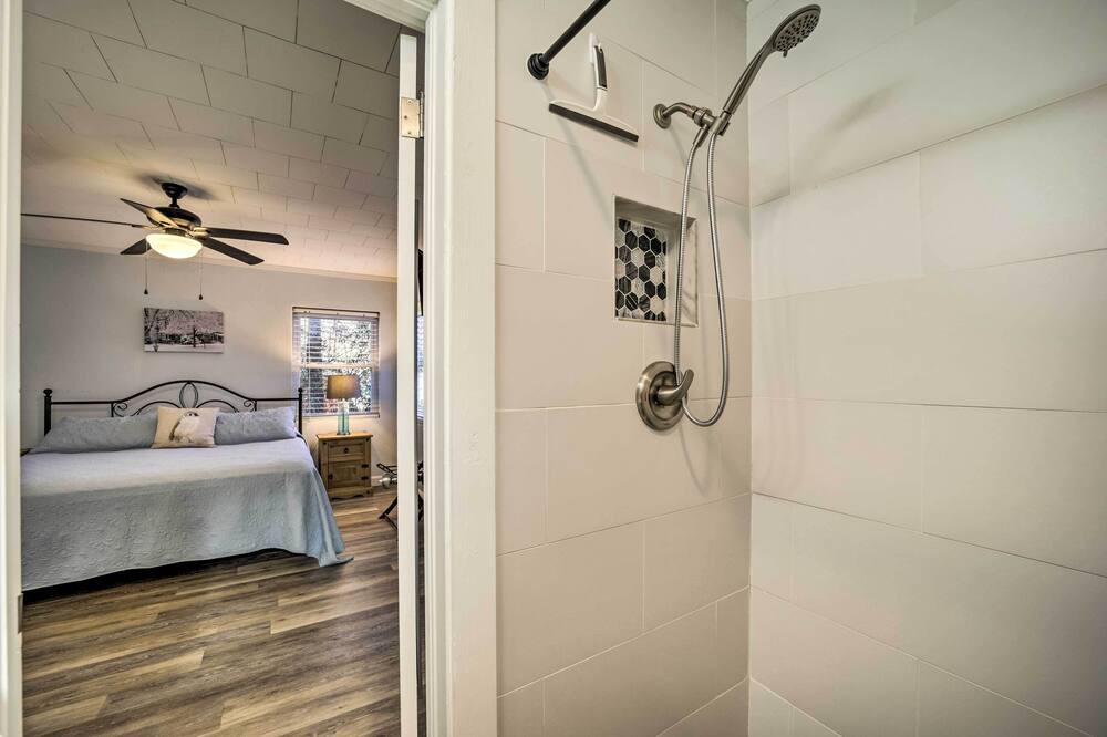 Photo of Bedroom in Maggie Valley