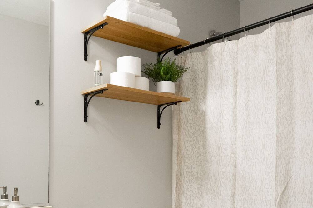 Photo of Bathroom in National Hills